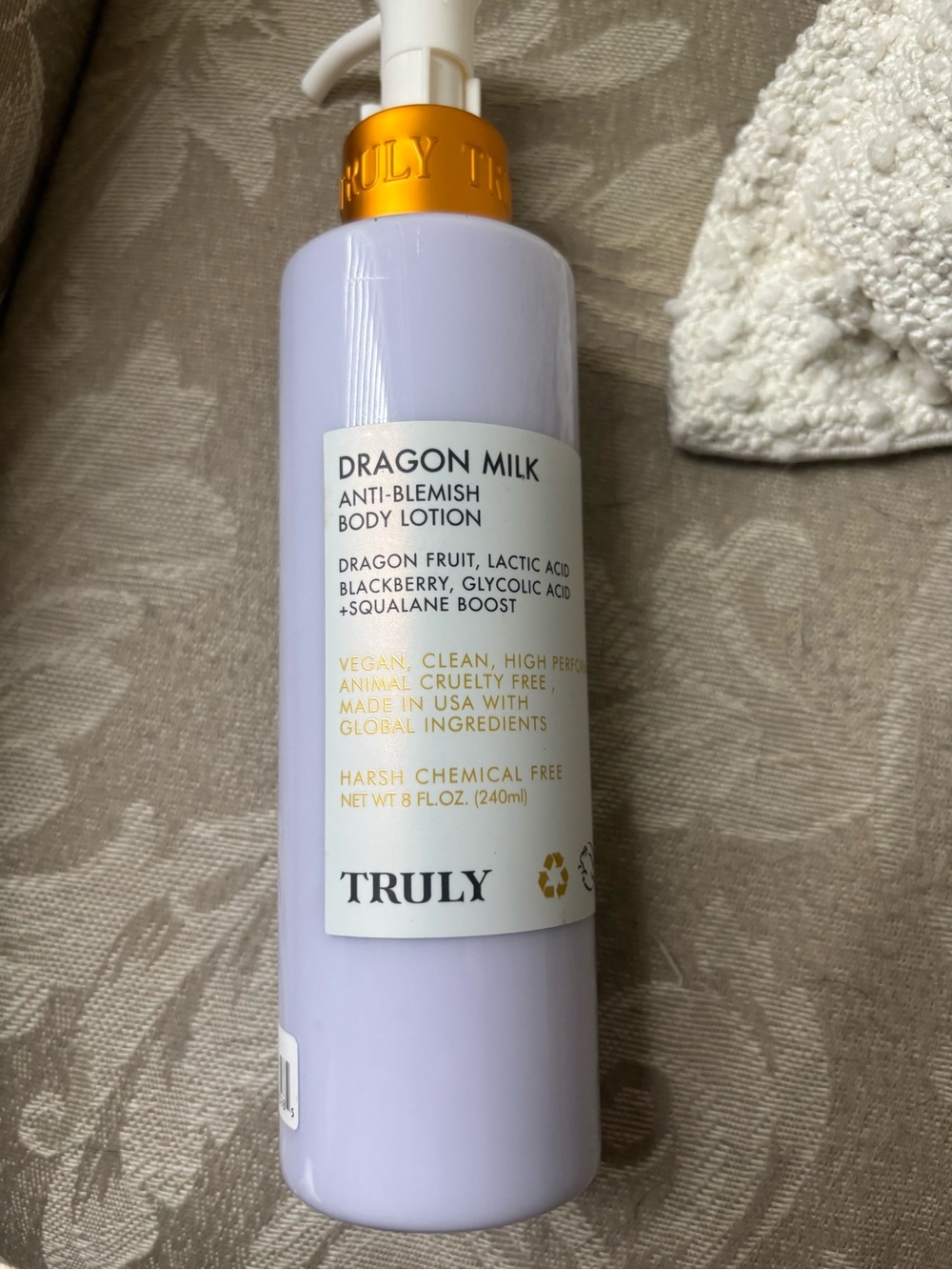 Truly Beauty DISCONTINUED Dragon Milk Anti-Blemish Body Lotion x2! - Picture 2 of 4